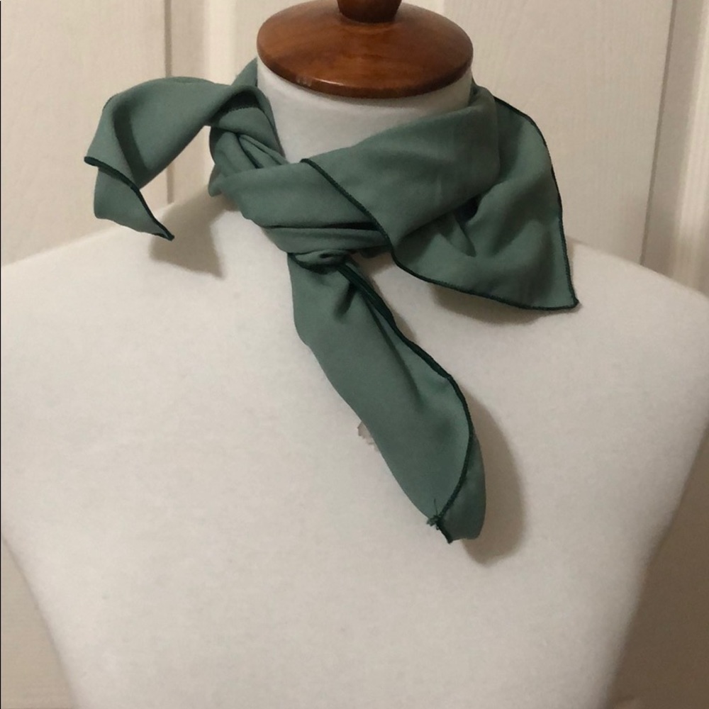 $5 when bundled  Vintage scarf green
